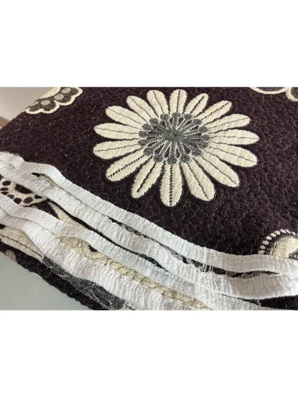 Vintage Quilted Coverlet Retro Floral Brown Ivory MCM Reversible
